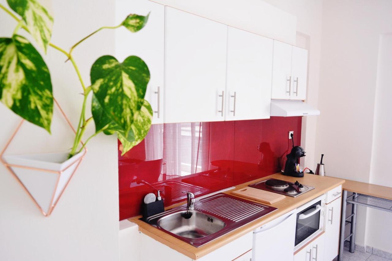 Ferienwohnung Studio Coral Kalamata Exterior foto