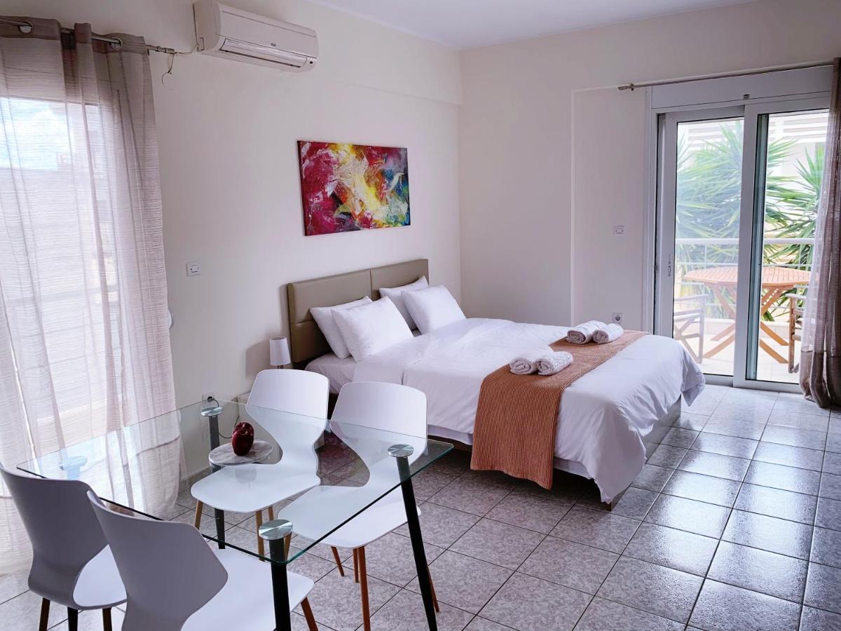 Ferienwohnung Studio Coral Kalamata Exterior foto