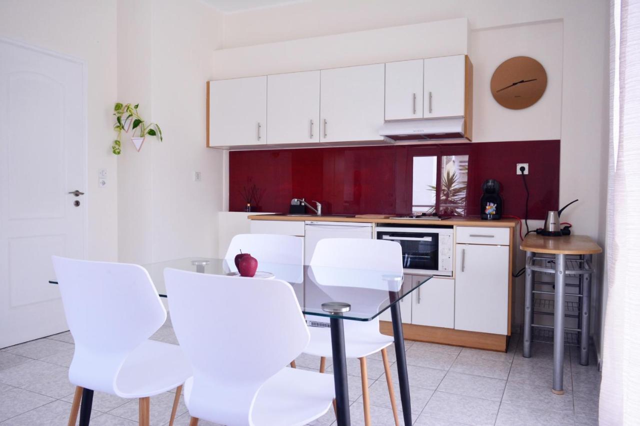 Ferienwohnung Studio Coral Kalamata Exterior foto